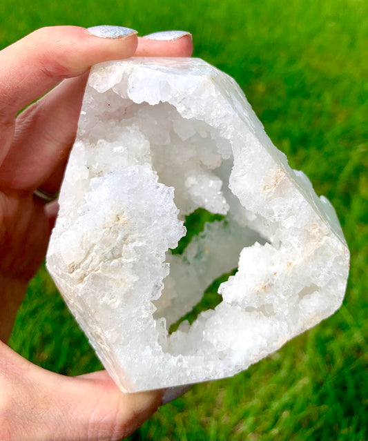 Quartz Tower with Druzy Cave